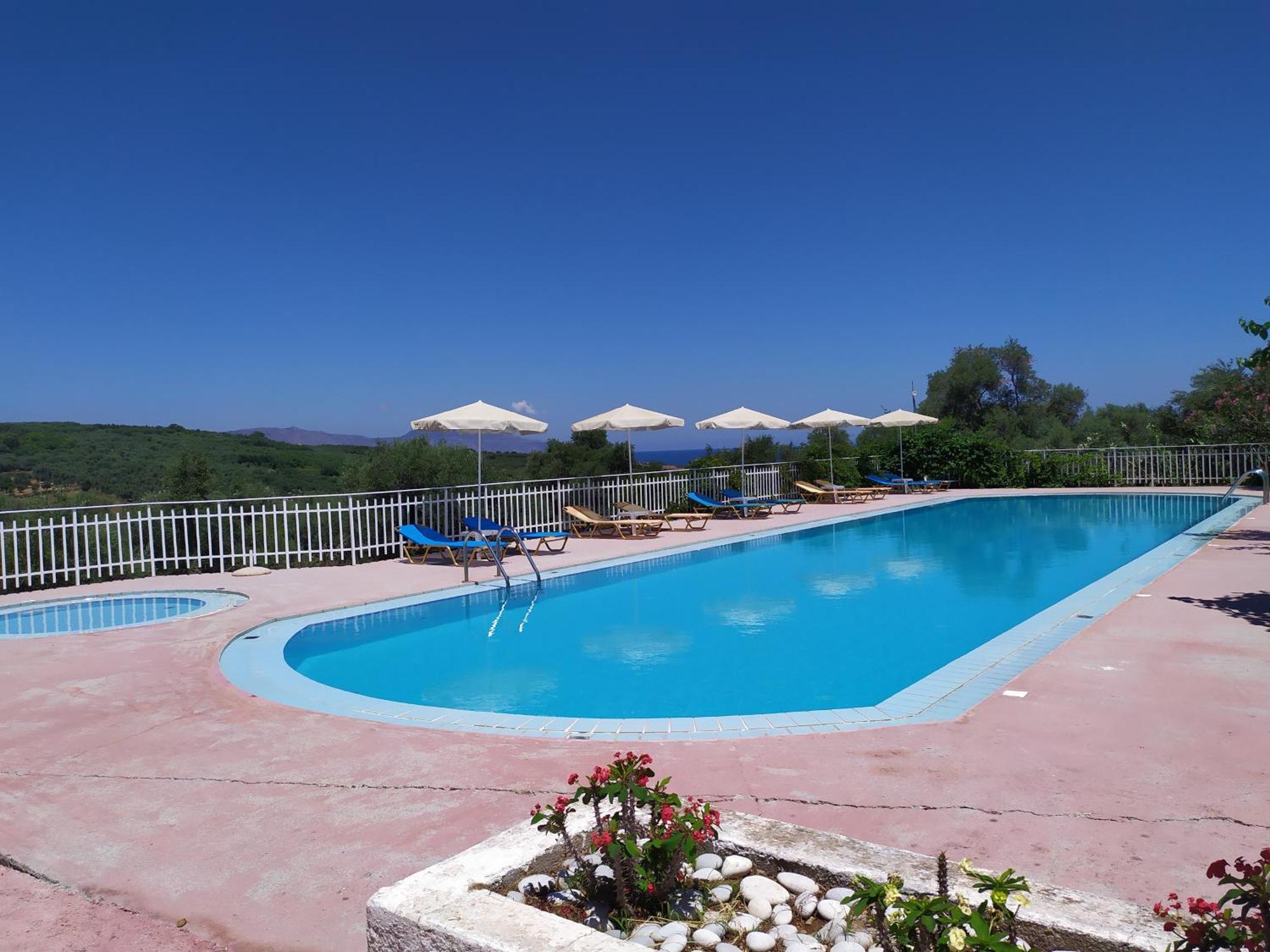 Calamon Apartments Episkopi  Exterior photo