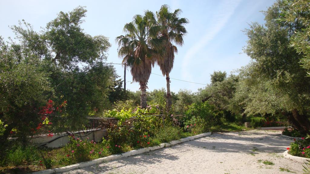 Calamon Apartments Episkopi  Exterior photo