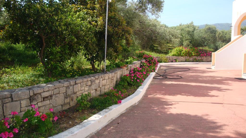 Calamon Apartments Episkopi  Exterior photo